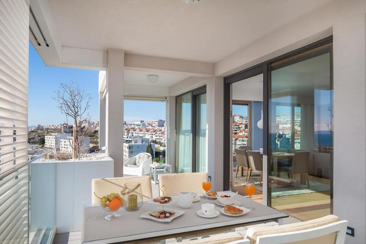 Apartments Blue Maris Luxe Split