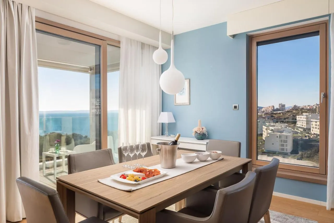 Apartments Blue Maris Luxe Split 0*,